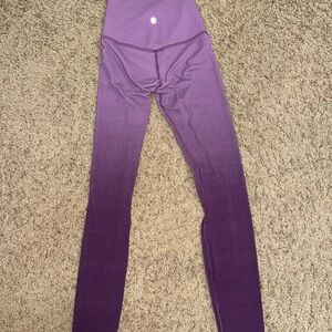 Lululemon  Women’s Leggings SIZE 0 Purple Ombre Spray Align Pant